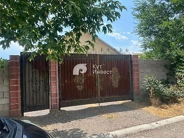 Дома: Продаётся участок с домом в селе Кызыл Туу 📍 Село Кызыл Туу 📐 — 1
