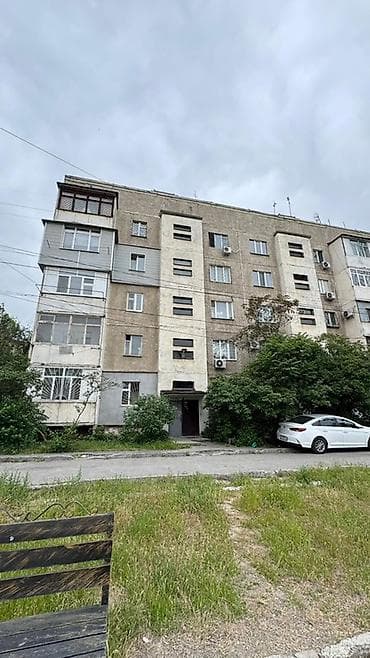 дом кирпичный: 1 комната, 34 м², 105 серия, 1 этаж, Старый ремонт — 2