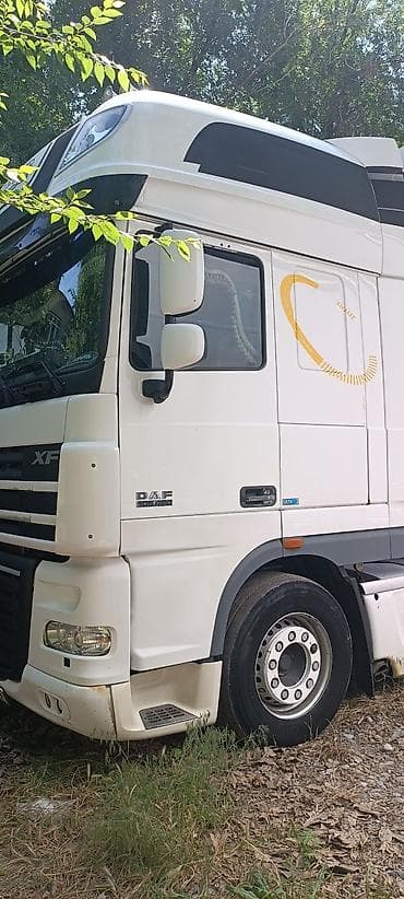 Тягач, DAF, 2013 г., Тентованный