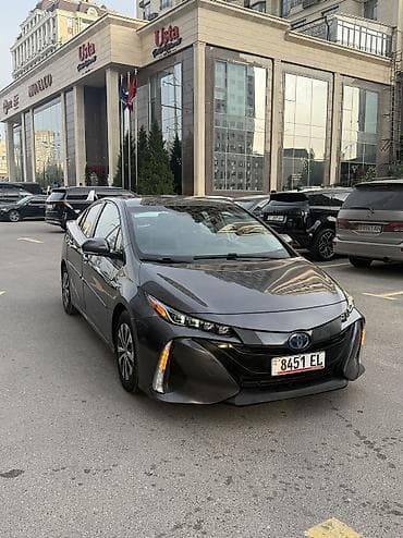 byd leopard 5: Toyota Prius: 2020 г., 1.8 л, Вариатор, Гибрид, Хэтчбэк — 1