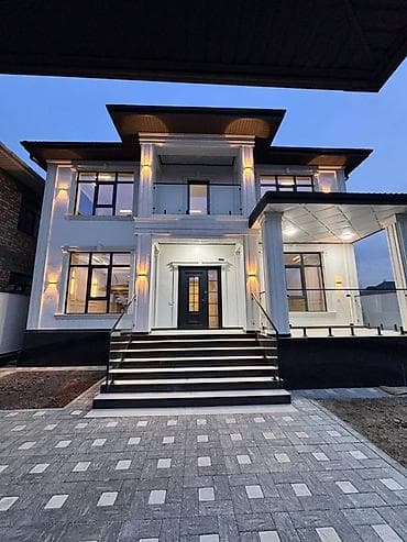 квартиры в канте: Ахунбаева/Тимура Фрунзе ул. Эркеев Марс 60 • Площадь дома: 250 м² — 1