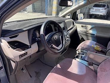 сту: Toyota Sienna: 2016 г., 3.5 л, Автомат, Бензин, Минивэн — 8