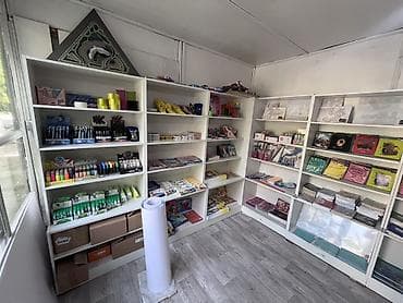 Недвижимость: Киоск-магазин Описание: - Большой павильон с панорамными окнами — 2