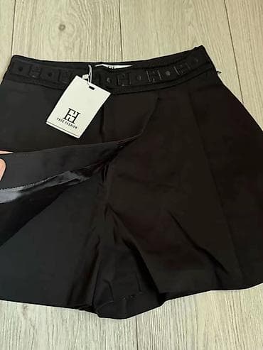 second hand: Комплект женской одежды, черный цвет, 2 предмета: - Укороченный — 2