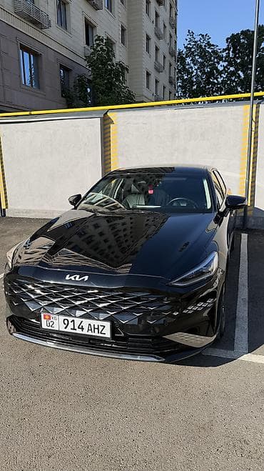 Kia K8: 2022 г., 2.5 л, Автомат, Гибрид, Седан