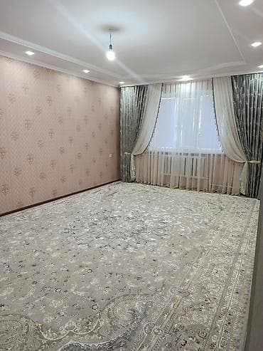 Недвижимость: Продаётся жилой дом с благоустроенным двором и садом. Особенности — 7