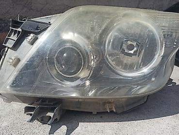 фара лампа: Передняя левая фара Toyota 2013 г., Б/у, Оригинал — 3