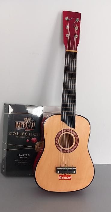 дешёвый квадрокоптер: Мини гитара Укулеле.из Германии .Перепелка муз.интрумент.СССР — 2