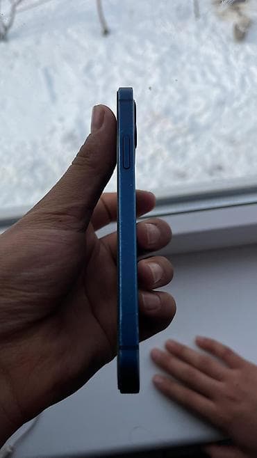 nokia 8000: IPhone 12, Б/у, 64 ГБ, Чехол, 81 % — 5