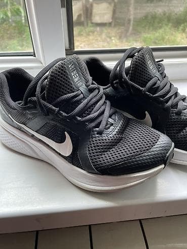 tech flecee nike: Кроссовки, 36.5, Nike, Б/у, цвет - Черный — 1