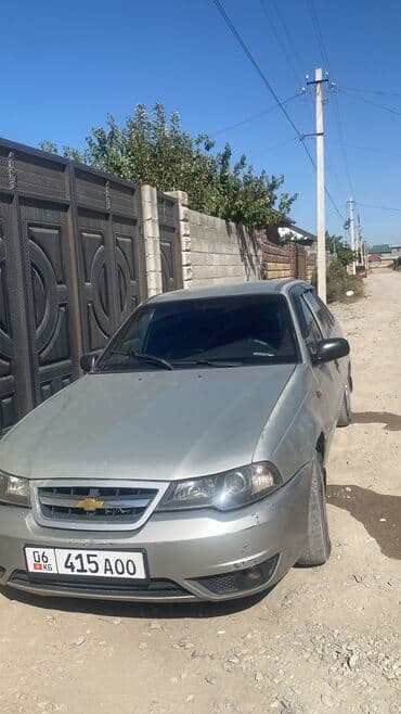 субару импреза 2009: Daewoo Nexia: 2008 г., 1.5 л, Механика, Бензин, Седан — 1