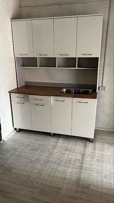 3 room flat: 1 комната, Собственник, Без подселения, С мебелью частично — 5