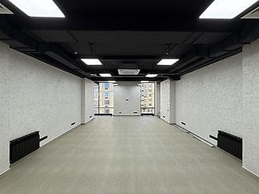 Аренда офисов, 60 м², В бизнес центре, 1 линия