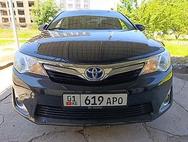 corolla 2004: Toyota Camry: 2013 г., 2.5 л, Вариатор, Гибрид, Седан — 2