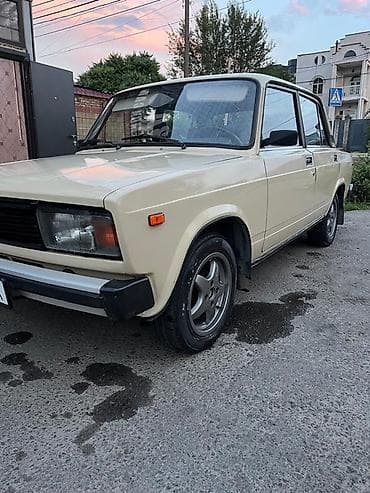 2105: ВАЗ (ЛАДА) 2105: 1984 г., 1.5 л, Механика, Бензин, Седан — 4