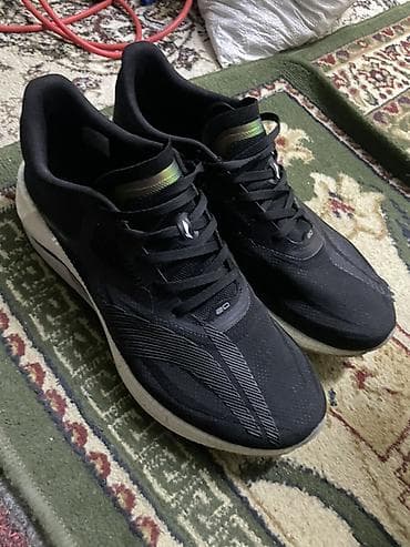 кроссы для бега: Мужские кроссовки, 43, Новый, цвет - Черный, Самовывоз, Платная доставка — 2