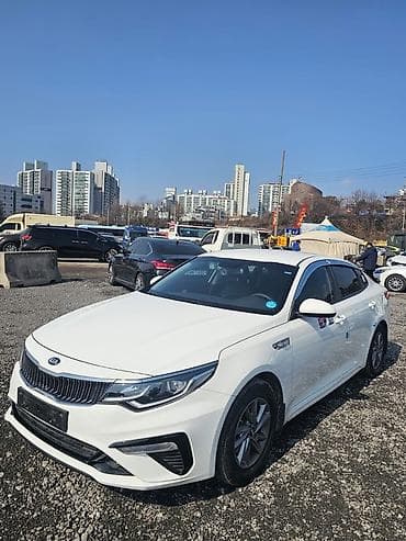 Продажа авто: Kia K5: 2020 г., 2 л, Автомат, Газ, Седан — 2
