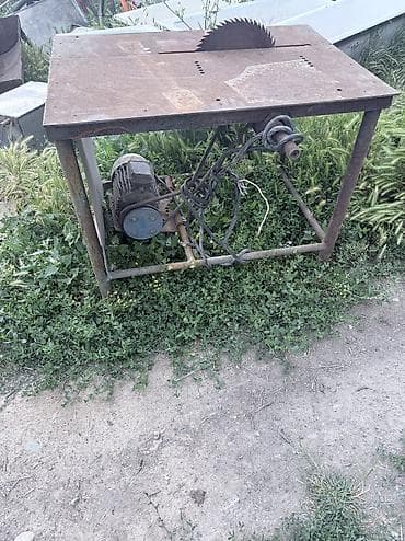 туалетный столик: Распиловочный станок без ЧПУ, Циркулярка, Б/у — 1