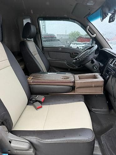 оптовый отдел: Hyundai Porter: 2022 г., 2.5 л, Автомат, Дизель, Фургон — 10