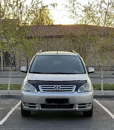 srv 2: Toyota Avensis Verso: 2003 г., 2 л, Ручные, Бензин, Минивэн — 1