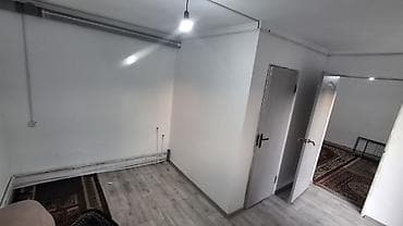 сдаю дом без хозаин: Сдаётся комната в отдельном одноэтажном доме. кухня, сан-узел,зал — 8