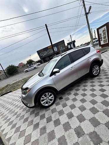 Toyota RAV4: 2015 г., 2.5 л, Автомат, Бензин, Кроссовер lalafo.kg да Toyota RAV4: 2015 г., 2.5 л, Автомат, Бензин, Кроссовер
