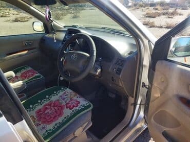 лобовое стекло виндом: Toyota Gaia: 2003 г., 2 л, Автомат, Бензин, Минивэн — 9