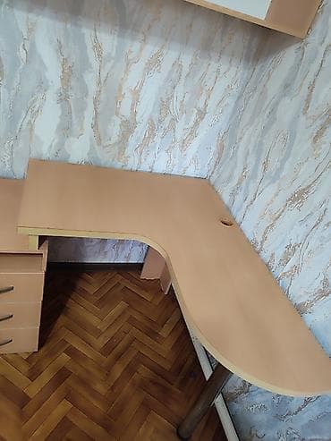 уголь комур: Угловой рабочий комплект мебели для кабинета/детской. б/у Состав и — 3