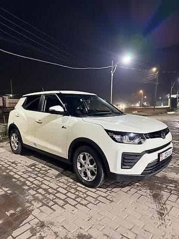 Ssangyong: Ssangyong Tivoli: 2021 г., 1.5 л, Автомат, Бензин, Кроссовер — 2
