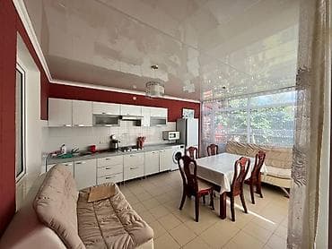 продаю дом с раздольное: Таунхаус, ЦО Ак Марал, Бает, Детская площадка, Парковка, стоянка, Охраняемая территория — 8