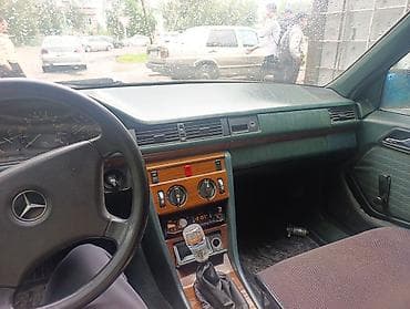 руль мерс w124: Mercedes-Benz W124: 1992 г., 2 л, Механика, Бензин, Седан — 4