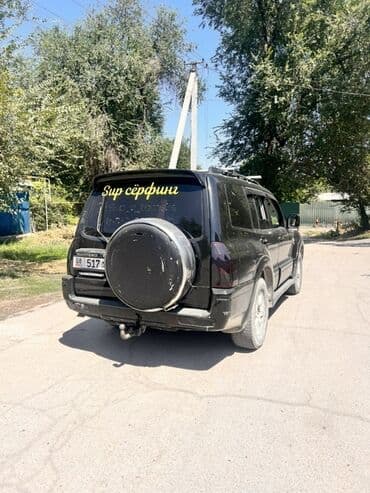 ауди с4 эшик: Продам чёрный внедорожник с рейлингами на крыше и тонированными — 4