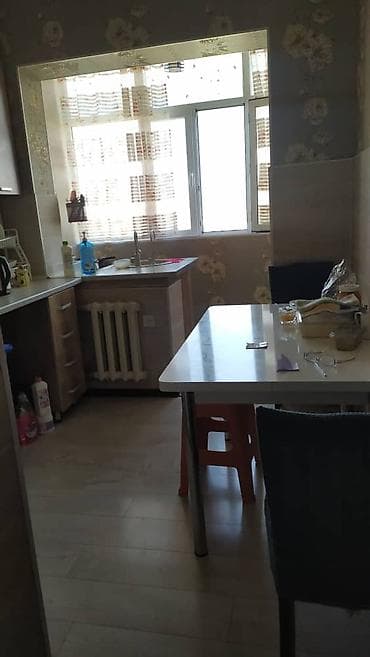 Кухонный гарнитур, цвет - Белый, Дерево