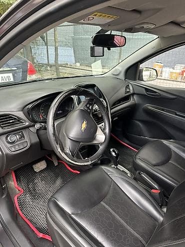 mini copper: Chevrolet Spark: 2016 г., Автомат, Бензин, Хэтчбэк — 4