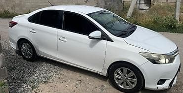 prius plus: Toyota Yaris: 2014 г., 1.5 л, Автомат, Бензин, Седан — 1