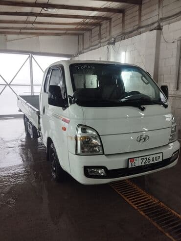 двигатель на мерседес 3 2: Легкий грузовик, Hyundai, Стандарт, 2 т, Б/у — 3