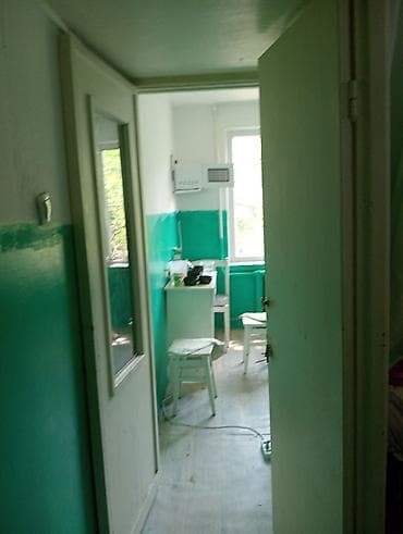 карла: 1 комната, 32 м², 104 серия, 3 этаж, Косметический ремонт — 10