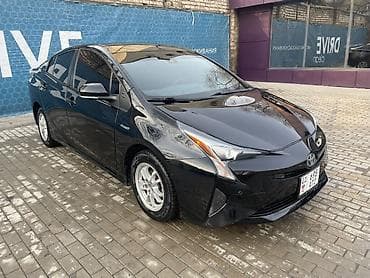 corolla s: Toyota Prius: 2017 г., 1.8 л, Вариатор, Гибрид, Хэтчбэк — 3