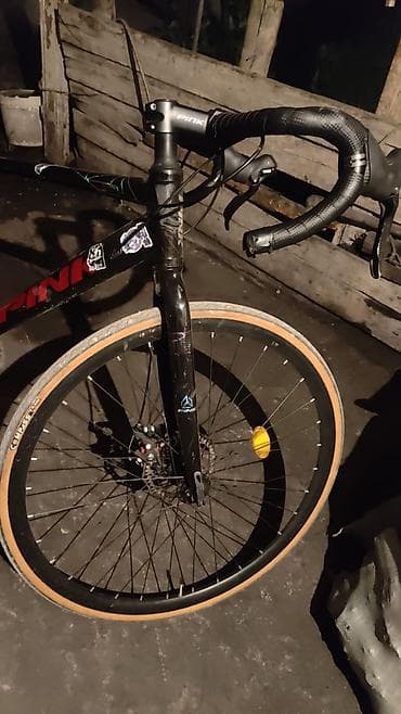 Велосипеды: Городской велосипед Rinl (бренд на раме) с колесами 28–29" и узкими — 2