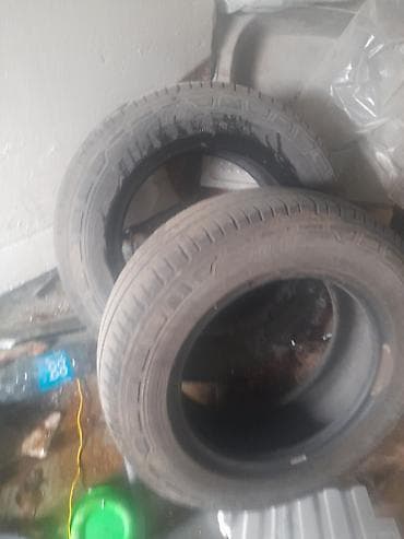 щины: Летние шины 195/70 R15C для легких коммерческих авто (индекс нагрузки — 4
