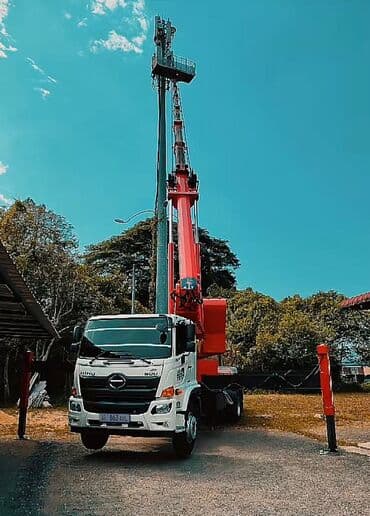 ишу работу мойка: Услуги автовышки, высота подъёма от 12м до 30м, люлька — 10