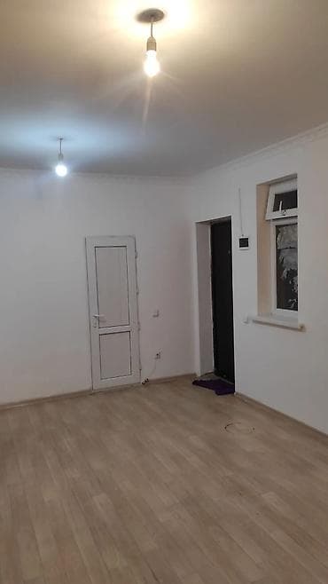1 комната, Агентство недвижимости, С подселением, С мебелью частично at lalafo.kg 1 комната, Агентство недвижимости, С подселением, С мебелью частично