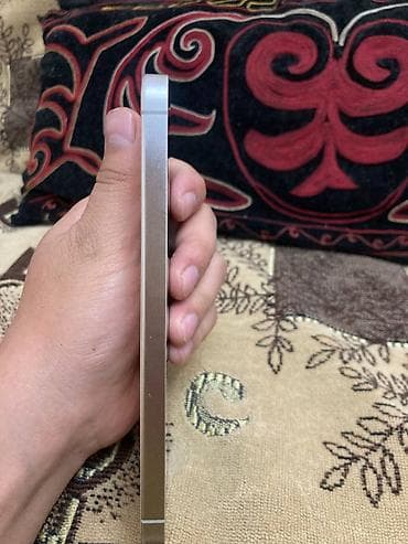 garmin 6 saphire: Samsung Galaxy S24, Б/у, 128 ГБ, цвет - Желтый, 1 SIM, eSIM — 3