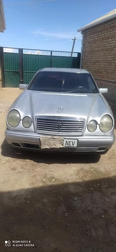 Mercedes-Benz E-Class: 1997 г., 2.3 л, Механика, Седан — 1