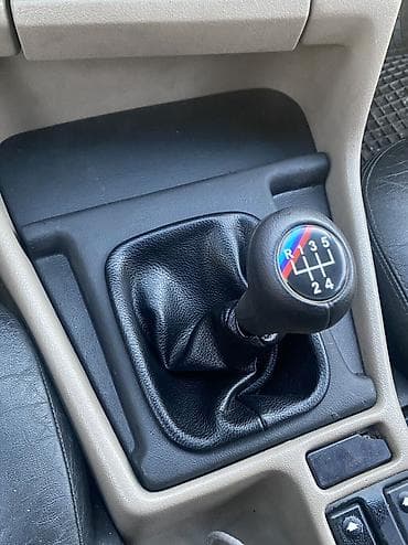 bmw m5 e39: БМВ е34 полка мкпп м полка бмв е34 с кожухом материал стекловолокно — 4