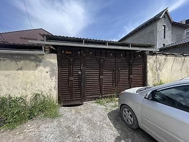 Дом с 5 комнатами, 8 соток участком и двором. Дом кирпичный. Близко к