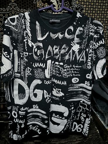 дарю вещи: Продаю б/у футболки в хорошем состоянии Цена 500 сом — 10