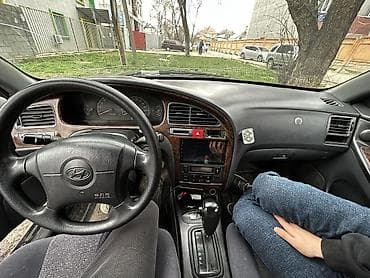 Hyundai Avante: 2001 г., 1.5 л, Автомат, Бензин, Седан — 9