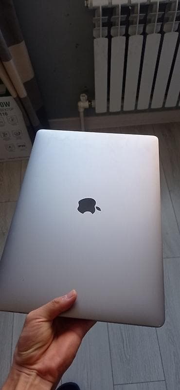 Ноутбук, Apple, 16 ГБ ОЗУ, Intel Core i7, 15.4 ", Б/у, Для работы, учебы, память SSD at lalafo.kg Ноутбук, Apple, 16 ГБ ОЗУ, Intel Core i7, 15.4 ", Б/у, Для работы, учебы, память SSD