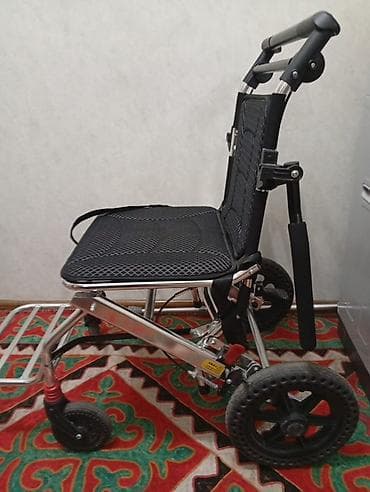 одежда сажда: Складная инвалидная коляска и набор костылей в подарок❕ Коляска: - — 1